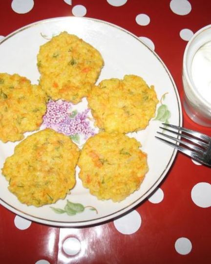 Рецепт оладий из пшенной каши с морковью