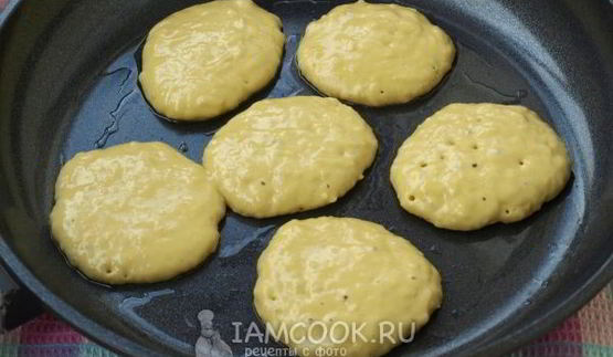 оладьи с грушами