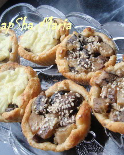 Рецепт открытых слоек с подосиновиками