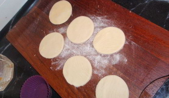 открытые слойки с подосиновиками