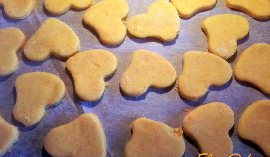 печенье морковные сердечки