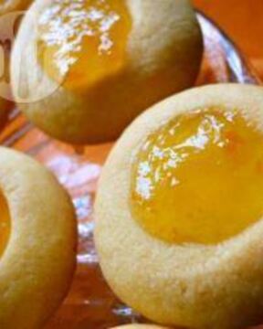 Рассыпчатое печенье с вареньем