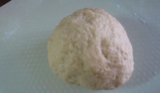 рассыпчатые рогалики вкус детства на сметанно-дрожжевом тесте