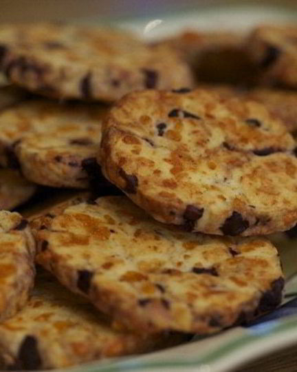 Рецепт сырного печенья с маслинами