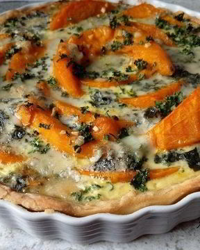 Киш с тыквой и сыром рокфор