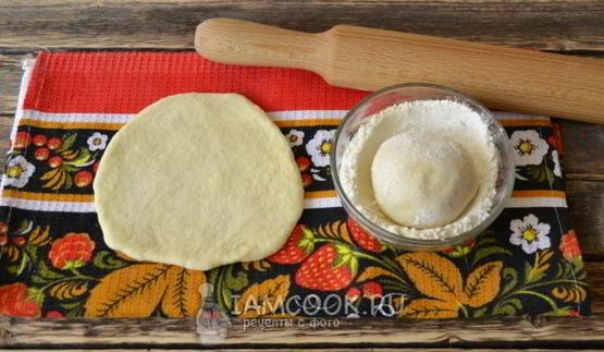 курники с курицей и картошкой на дрожжевом тесте