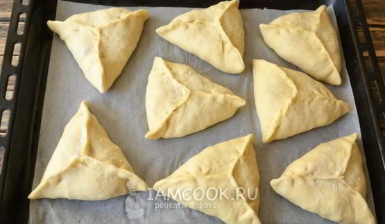 курники с курицей и картошкой на дрожжевом тесте