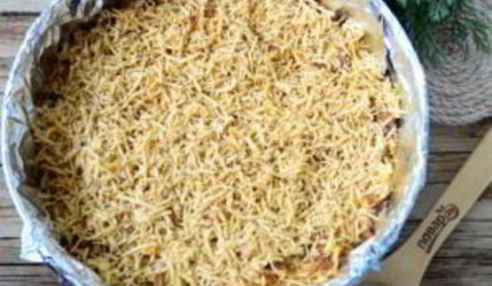 пирог из спагетти болоньезе