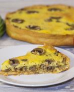 Пирог с грибами и сыром