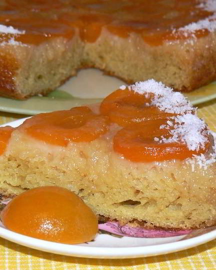 Рецепт пирога с кукурузной мукой и абрикосами