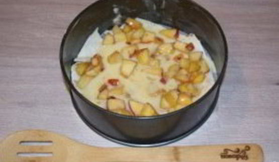 слоеный яблочный пирог