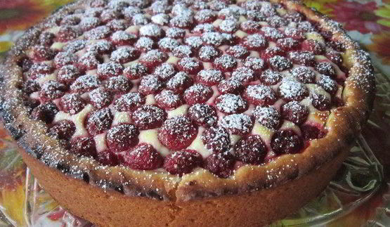 творожный пирог с малиной