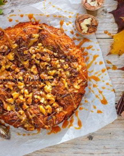 Рецепт тыквенного пирога с орехами, шоколадом и соленой карамелью