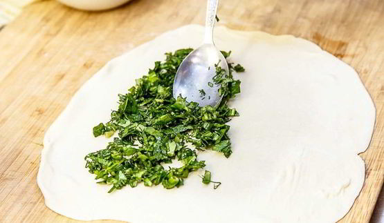 кутабы с зеленью