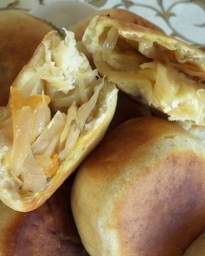 Пирожки из готового бездрожжевого теста