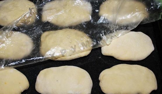 пирожки на сухом молоке дрожжевые в духовке