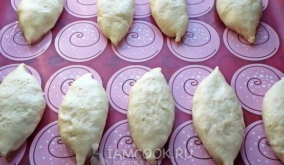 пирожки с капустой и яйцом