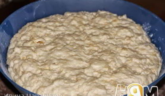 пирожки с квашеной капустой и белыми грибами