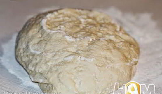 пирожки с квашеной капустой и белыми грибами