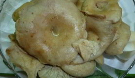 пирожки с солеными грибами