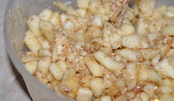 пирожки с яблоками и корицей