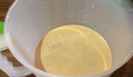 сладкие пушистые дрожжевые пирожки с начинкой из моркови