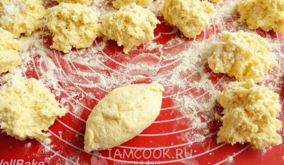 жареные пирожки из творожного теста