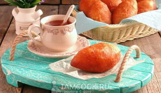 жареные пирожки с повидлом