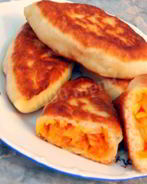 Жареные постные дрожжевые пирожки на сухих дрожжах с капустой за 15 минут