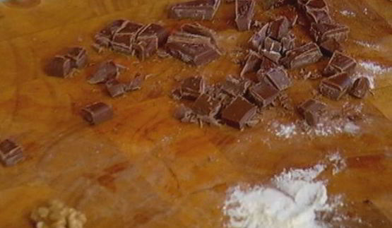 апельсиновые брауни с грецкими орехами