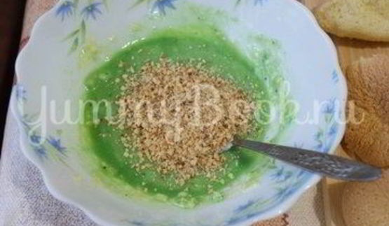 бисквитные пирожные елочки