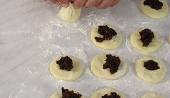 финиковые пирожные