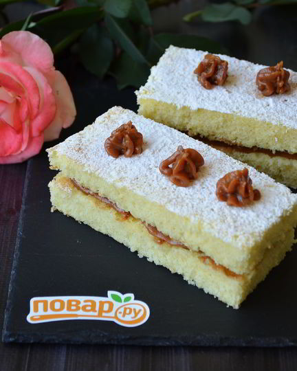 Рецепт кокосовых пирожных со сгущенкой