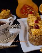 Овсяно-ореховое пирожное с тыквенно-творожным кремом