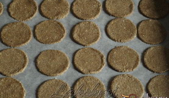 овсяно-ореховое пирожное с тыквенно-творожным кремом