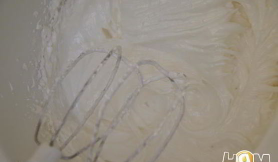 пирожное безе с заварным кремом