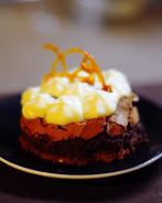 Пирожное с маскарпоне и апельсиновой карамелью