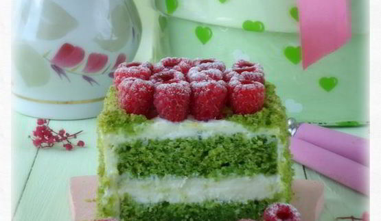 пирожное шпинат-малина