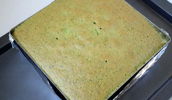 пирожное шпинат-малина