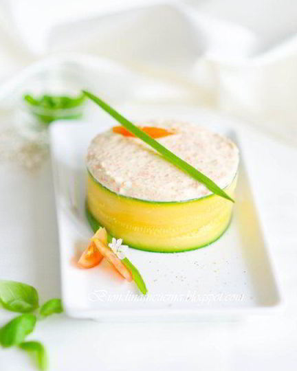 Рецепт пирожных с томатным муссом и морковным кремом