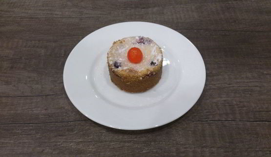 творожно-ягодные пирожные