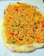 Домашний турецкий Лахмаджун пицца с фаршем