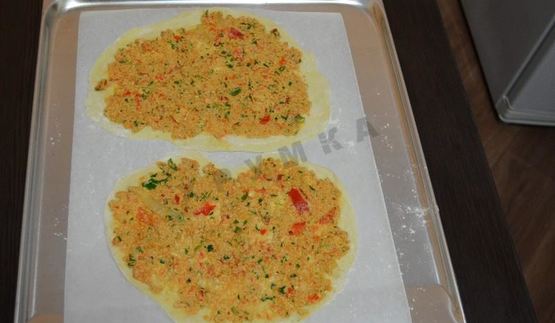 домашний турецкий лахмаджун пицца с фаршем