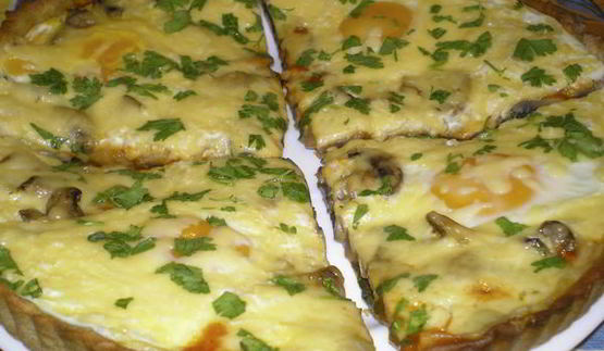 флорентийская пицца со шпинатом и грибами