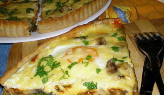 флорентийская пицца со шпинатом и грибами