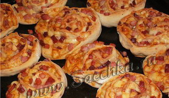 мини-пицца из дрожжевого теста