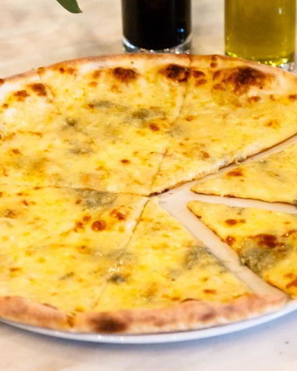 Рецепт пиццы 4 сыра