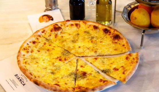 пицца 4 сыра