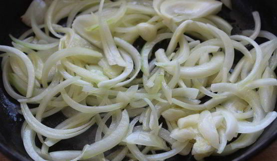 пицца маринара на томатном тесте