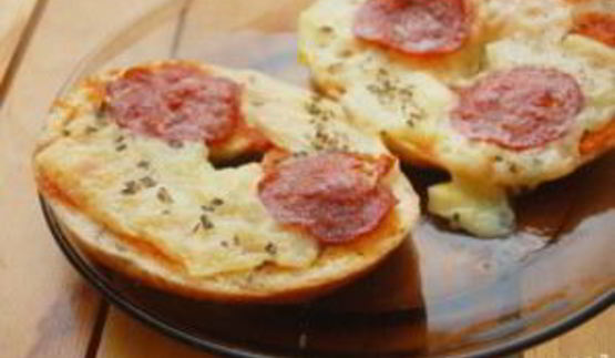 пицца на батоне